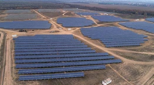 50MW-in-Hungary.-2016-2019 Instalación de Paneles Solares  
